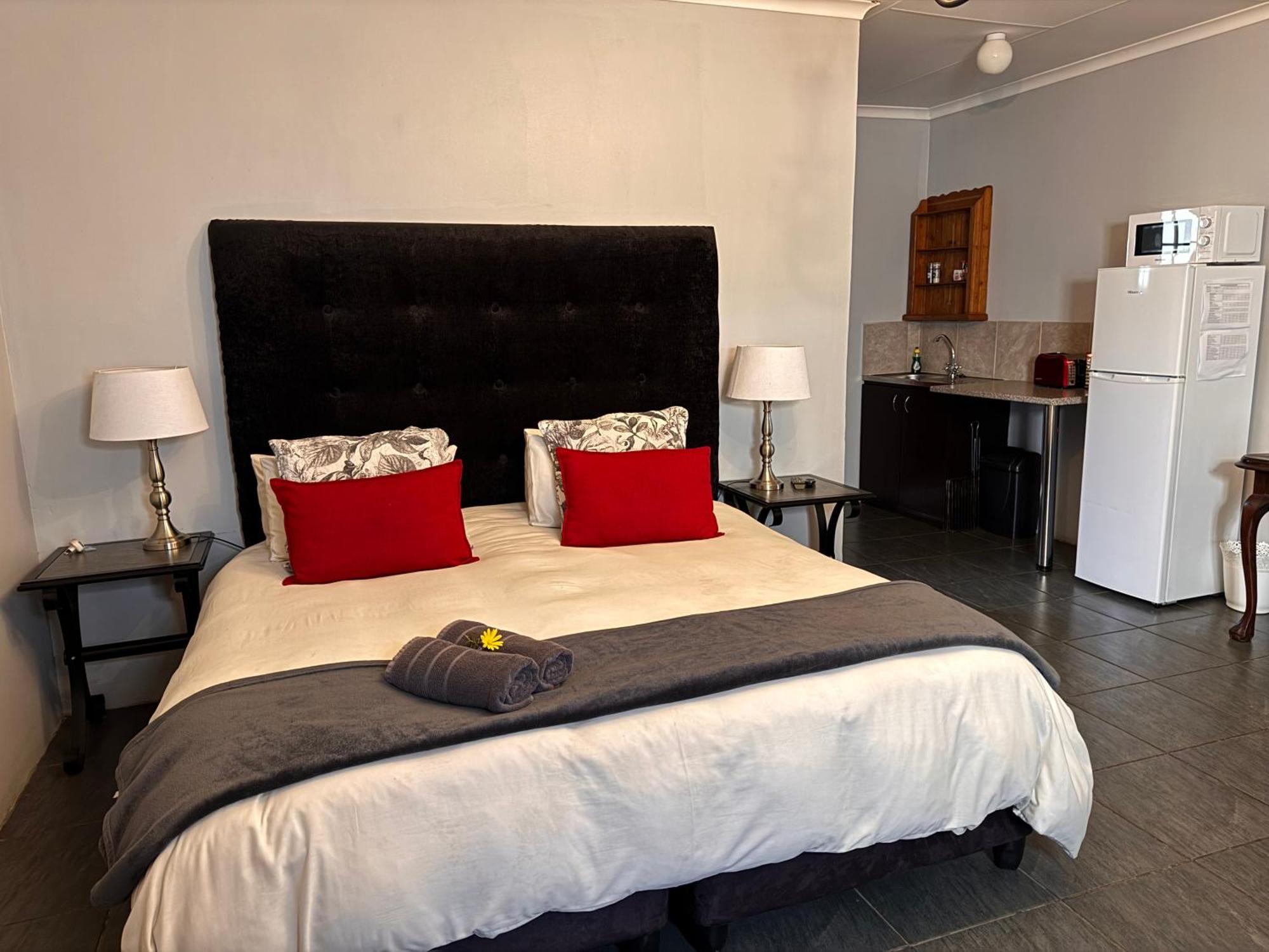 The Palms Venue & Accommodation Cradock Eksteriør bilde